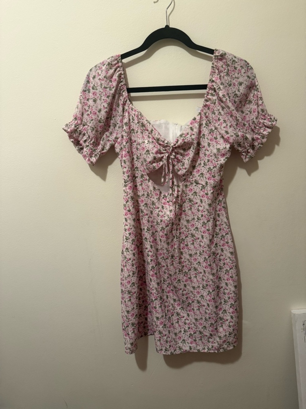 Pink Floral Tie-Front Puff Sleeve Mini Dress